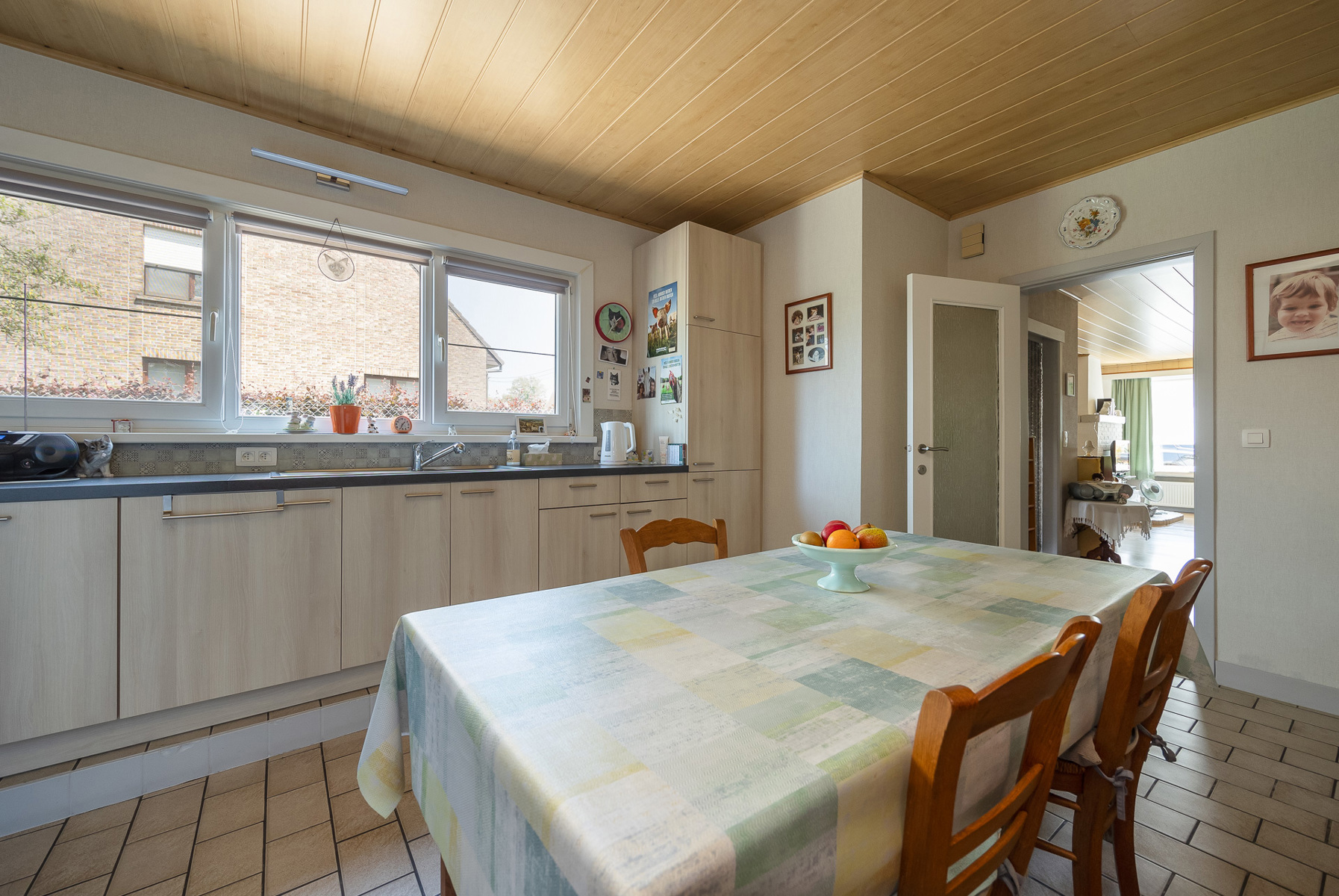 Gezellige woning met garage op ca. 340m²  - foto 5