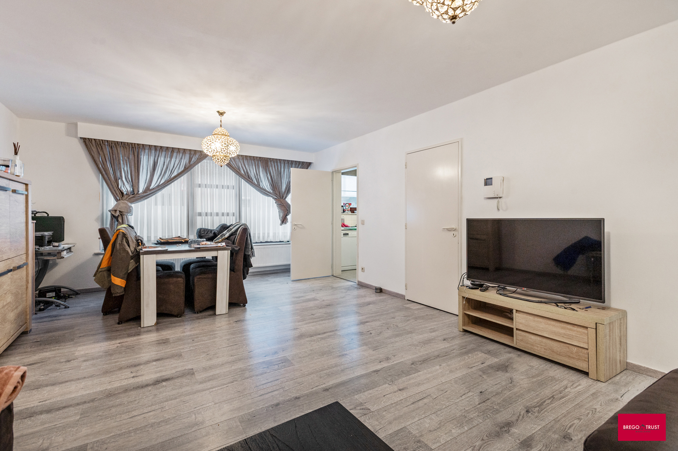 Gelijkvloers appartement te koop met 3 slaapkamers en tuin - foto 3