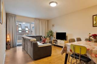 Energiezuinig 2slaapkamer appartement in Halle centrum.In een vernieuwde residentie op de hoek met de Arkenvest (enkel toegankelijk voor bewoners en...