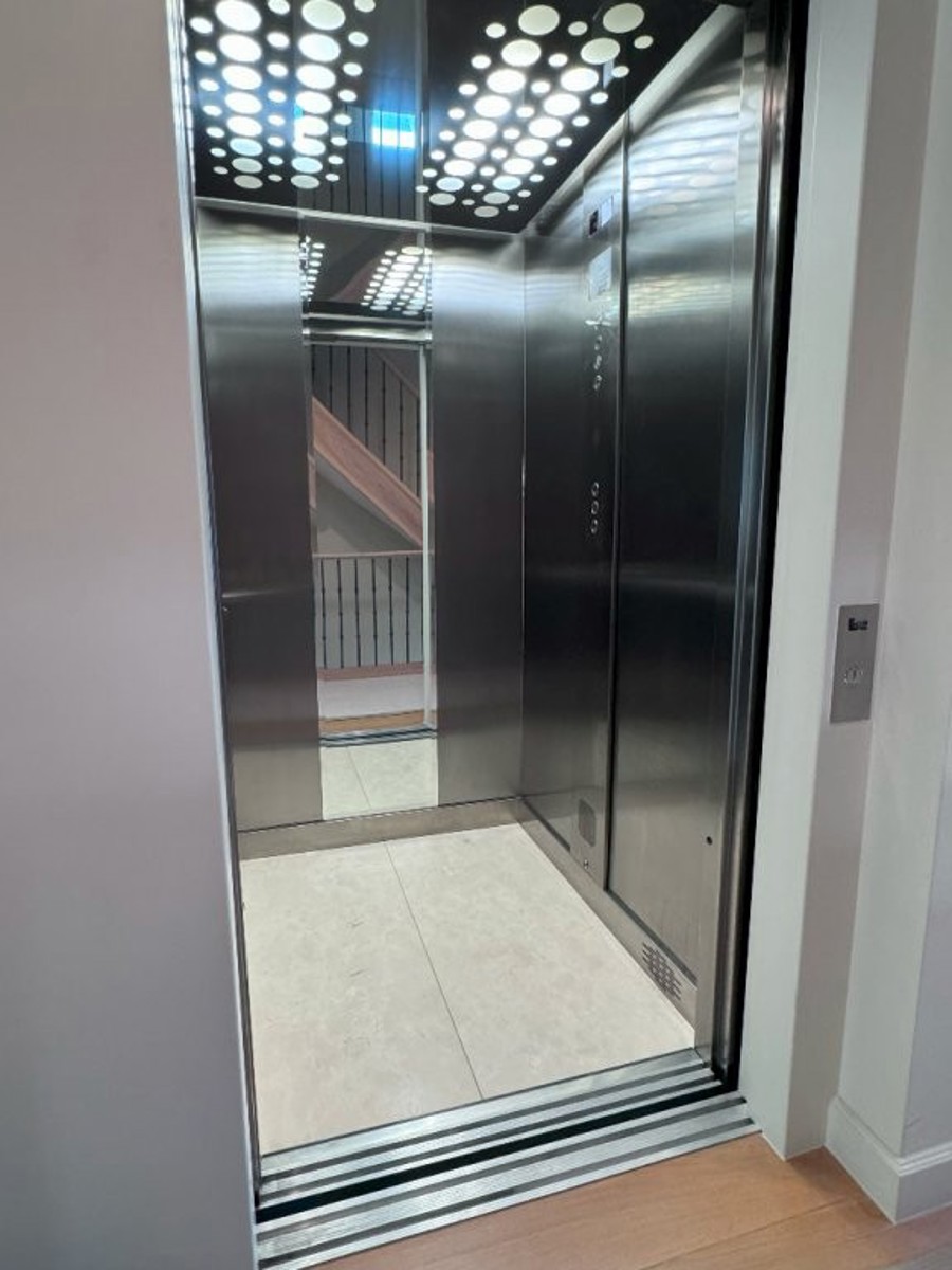 Luxueuze woning met lift en garages aan de Schelde. - foto 4