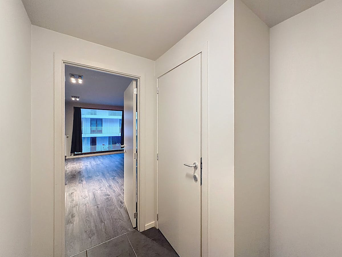 Bel appartement à louer près de la gare de Bruges - photo 2