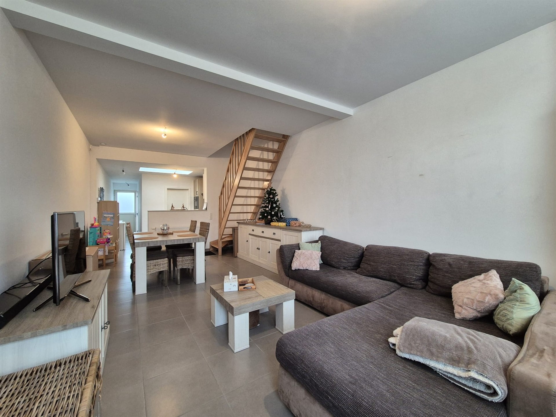 Gerenoveerde knusse rijwoning met tuin.  - foto 5