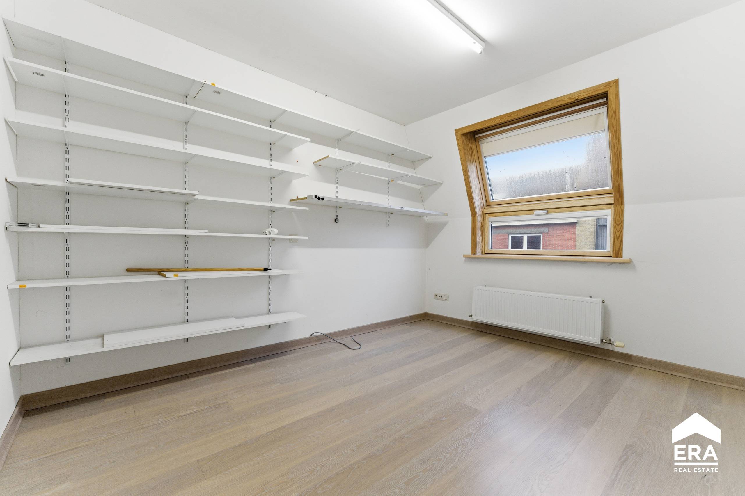 Instapklare gezinswoning met 3 slpk en garage - foto 4
