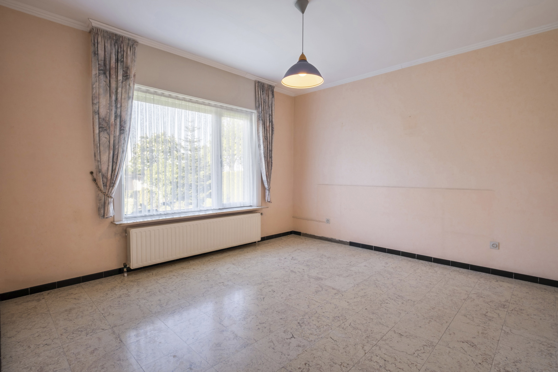 Ruime alleenstaande woning met landelijke verzichten! - foto 5