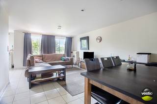 Ontdek dit instapklaar appartement op wandelafstand van het bruisende centrum van Bilzen. Met een bewoonbare oppervlakte van 92 m², twee...