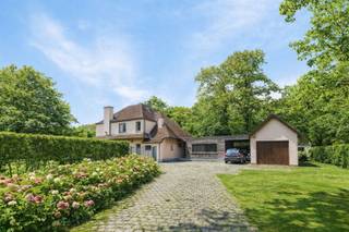 UNIEKE AANBIEDING TE KOOP OP TOPLOCATIE TE SINT-MARTENS-LATEM MEER INFO: https://www.immo2life.be/nl/te-koop?view=detail&id=1197 Het betreft...