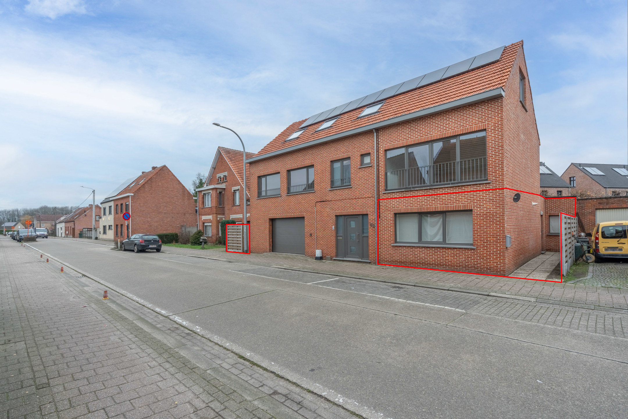 Gelijkvloers 1-2 slpk app met tuintje vlakbij centrum Beerse - foto 1