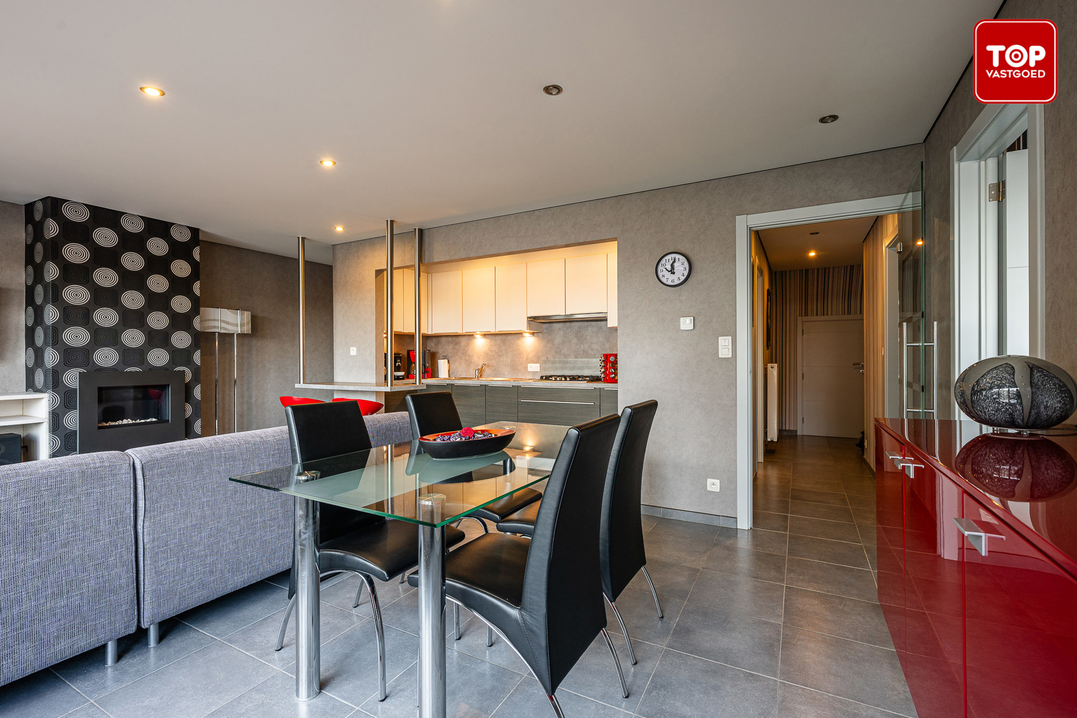 Lichtrijk 2-slaapkamer appartement met garage in centrum Deinze - foto 5