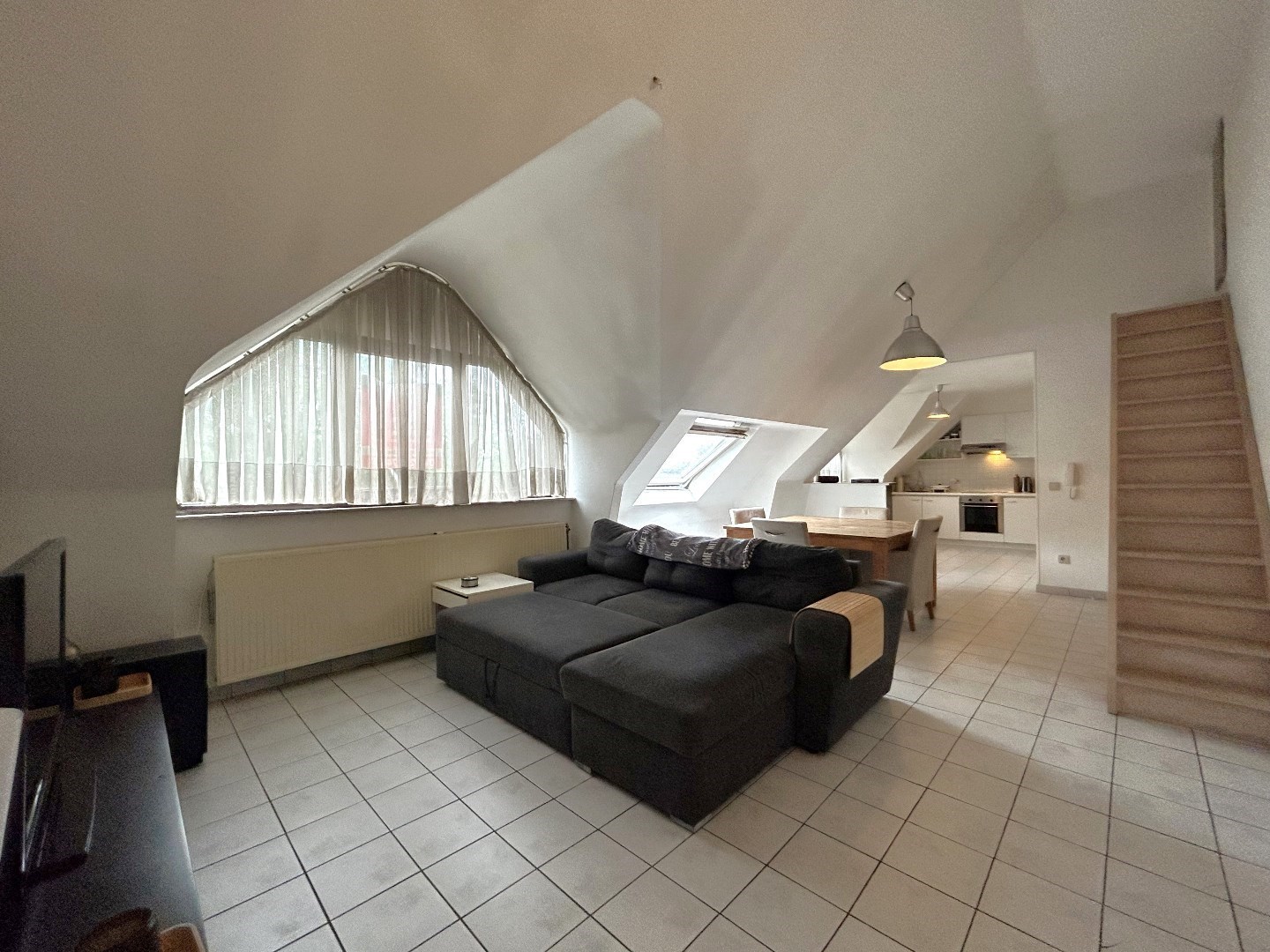 Instapklaar appartement met 2 slpk. en zeer groot terras in centrum Geel - foto 2