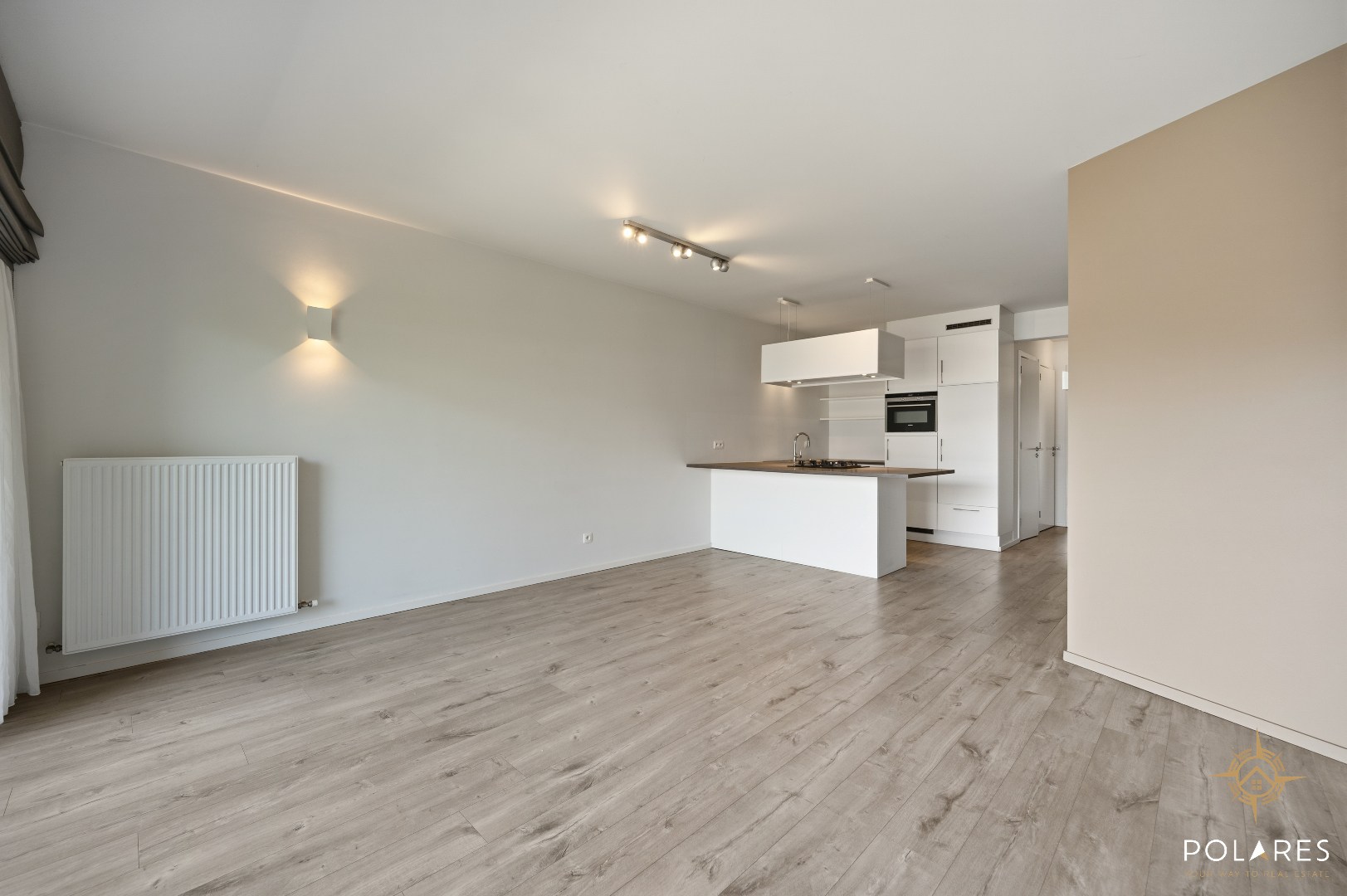Instapklaar 2-slpk appartement met ruim terras en parkeerplaats - foto 5