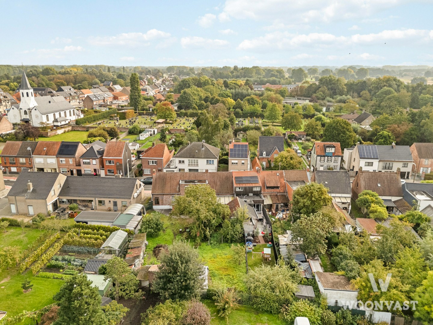 Spacieuse maison à rénover avec potentiel sur un terrain de 644 m². - photo 5