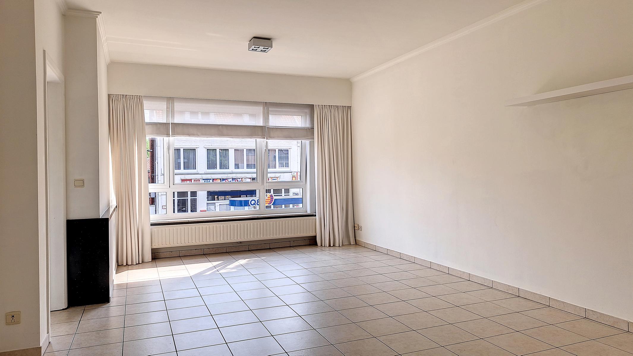 Charmant appartement met 2 slaapkamers te Hasselt! - foto 3