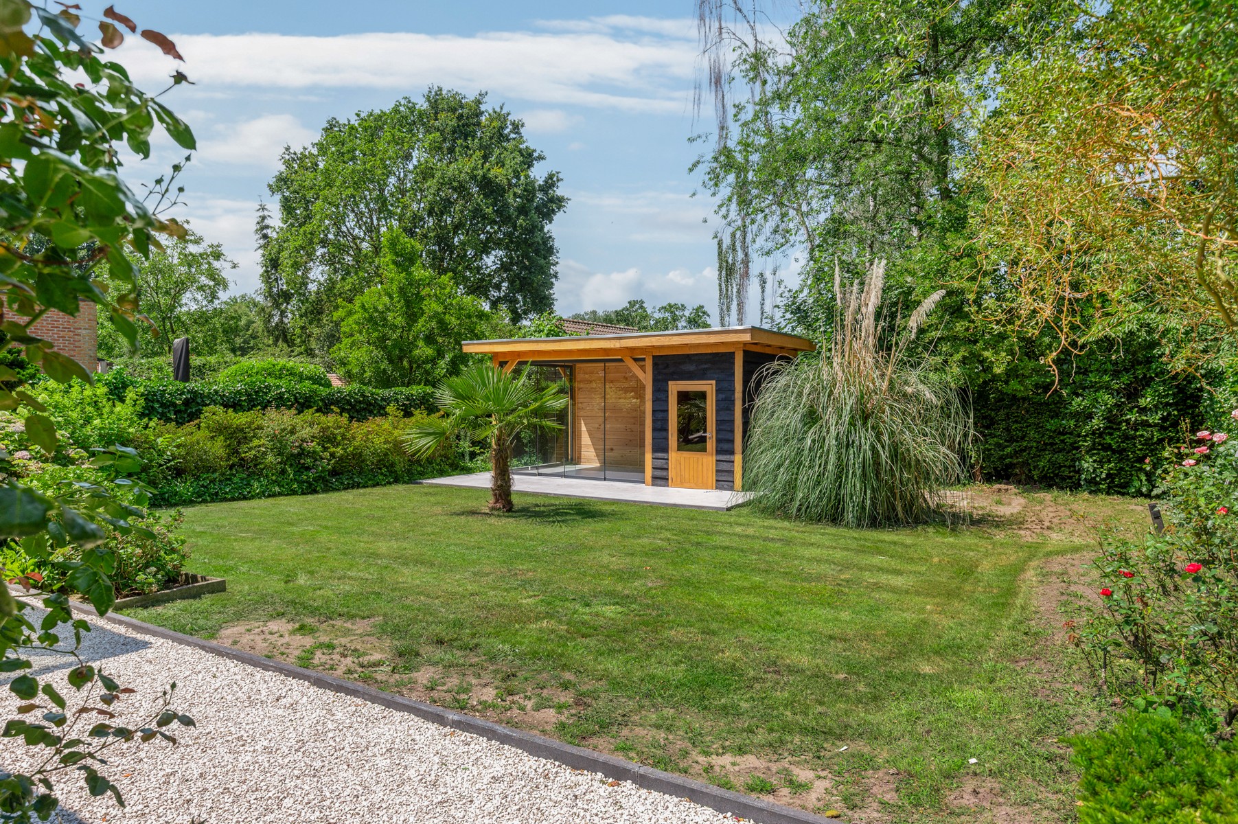 Charmante gerenoveerde woning met 3 slaapkamers in het gegeerde Hertebos - foto 3