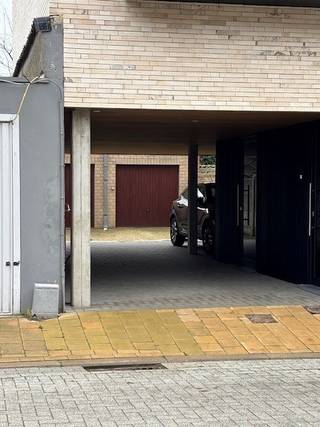 Garagebox met kantelpoort te koop te Bredene. Vlot inrijbaar!<br />Geen mede-eigendom = geen syndicuskosten.