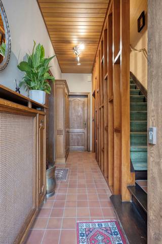 Beautifully maintained home in Anderlecht with a sunny gardenLocated in a pleasant neighborhood of Anderlecht, this well-maintained home offers a...