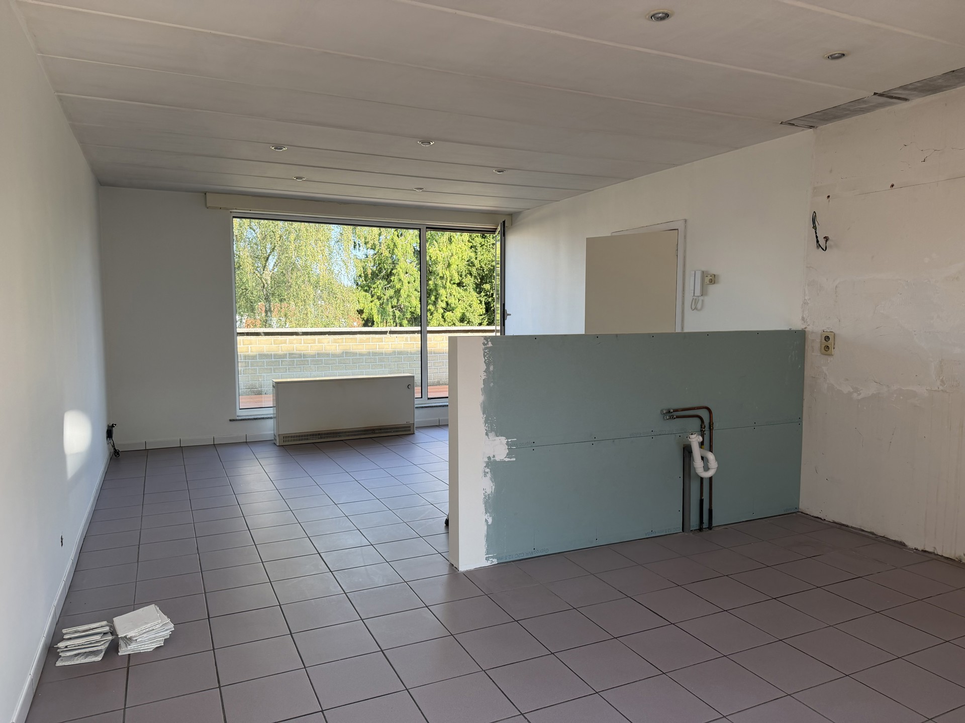 Centraal en rustig gelegen appartement met 1 slaapkamer en groot terras - foto 4