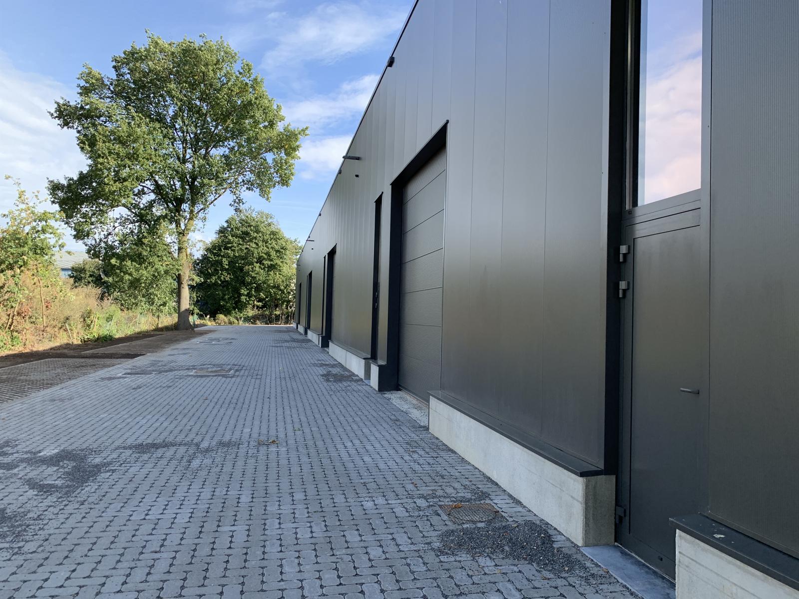 Commercieel te huur in Maaseik - foto 1