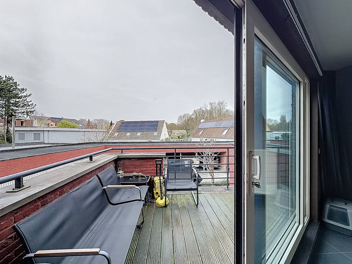 Duplex bij Sint-Baafskouterpark met terras en 2 slaapkamers - foto 5