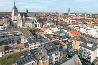 Op zoek naar een modern en comfortabel studentenkot in het centrum van Mechelen? Dit net volledig gerenoveerd studentengebouw gelegen...