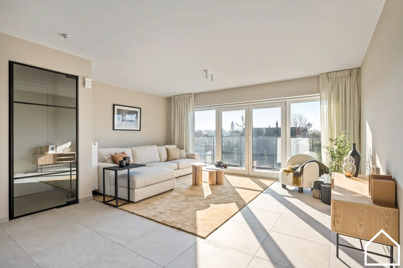 GRANDS APPARTEMENTS DE LUXE AVEC TERRASSES SPACIEUSES DANS UN ENDROIT CALME - photo 4