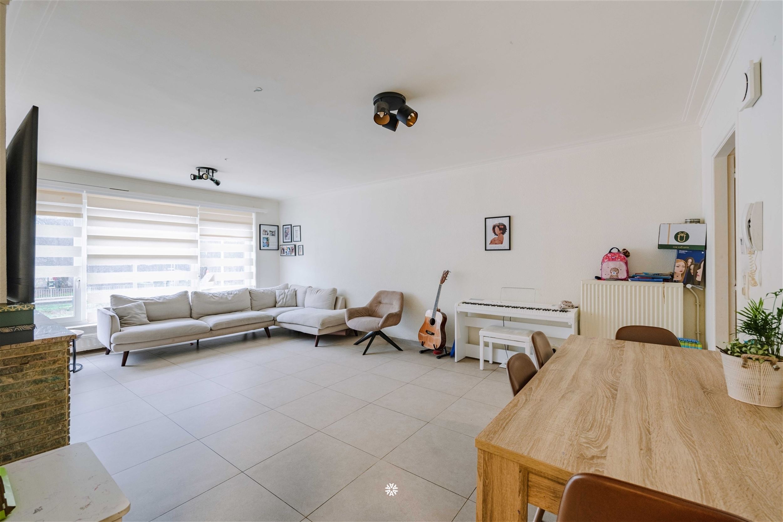 Appartement rénové de deux chambres à louer à Deurne - photo 3