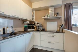 Instapklaar appartement van ca. 80 m² op een uitstekende locatie!Dit verzorgde appartement combineert comfortabel wonen met een interessante...