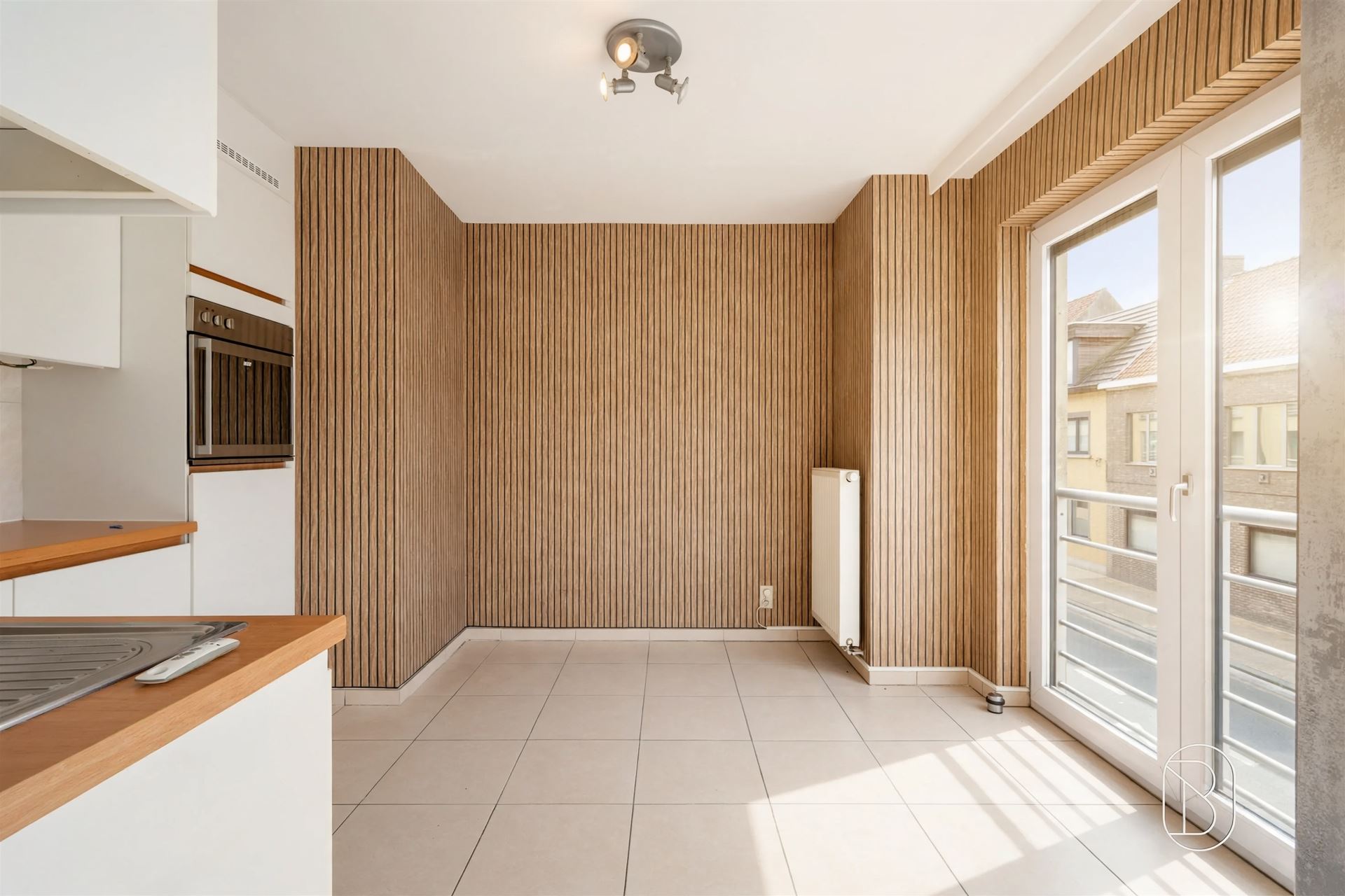 Ruim appartement met 2 slpk op topligging in Oostrozebeke - foto 4