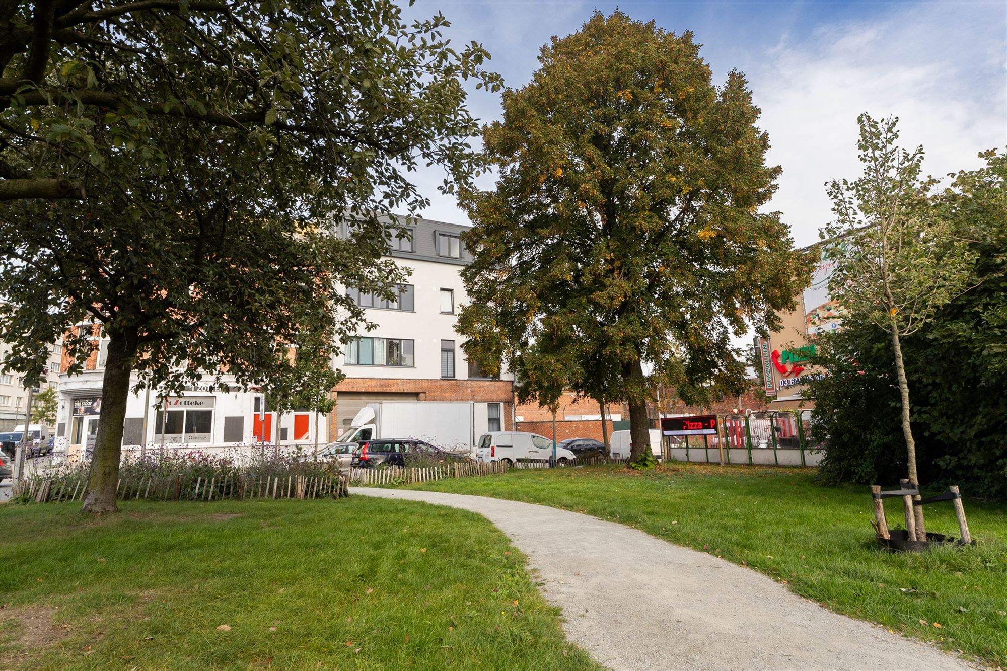 Vergund opbrengsteigendom met 6 appartementen en garage - foto 5