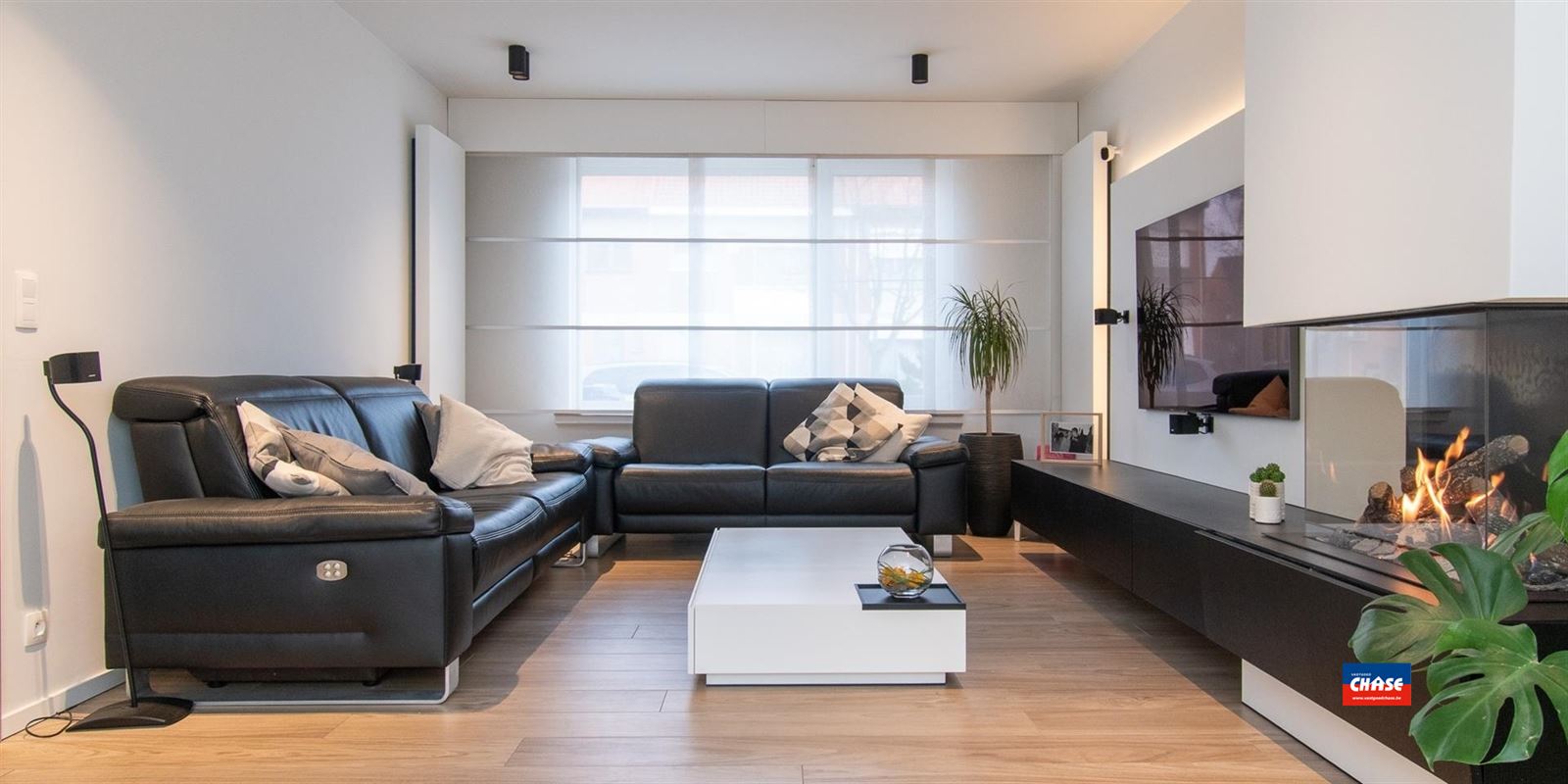 Prachtig gerenoveerde gezinswoning met zonnepanelen - foto 4