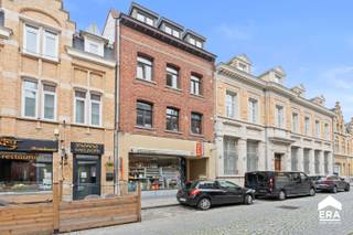 Investeringspand met uitstekend rendement in hartje IeperOp wandelafstand van de Grote Markt, in een bruisende en populaire buurt, vindt u dit...