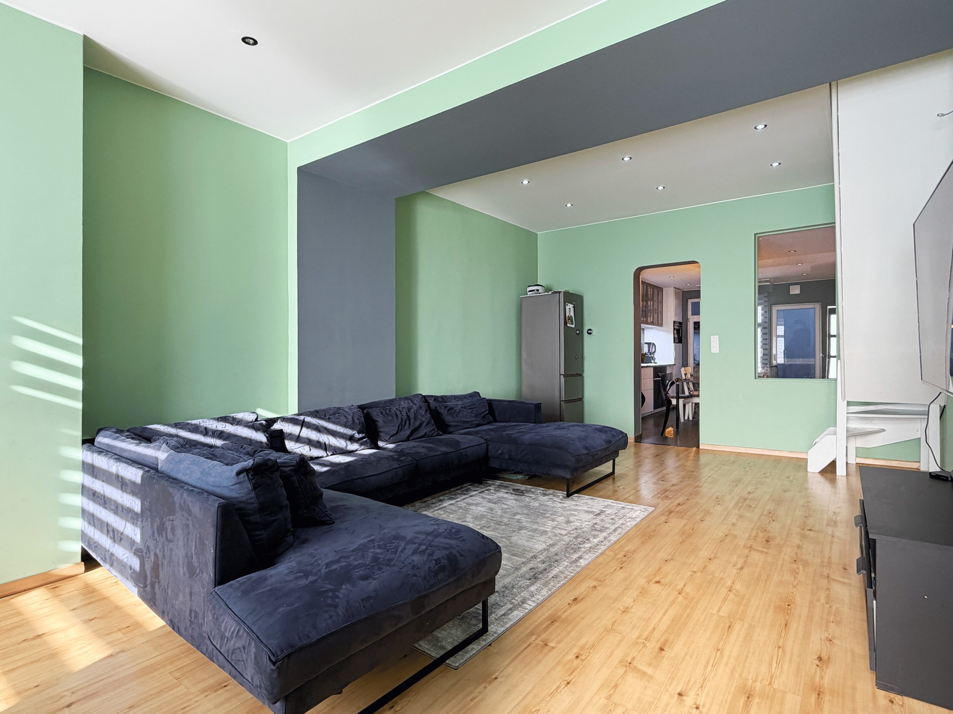 Instapklare, ruime woning met 3 slpks en koer - photo 4