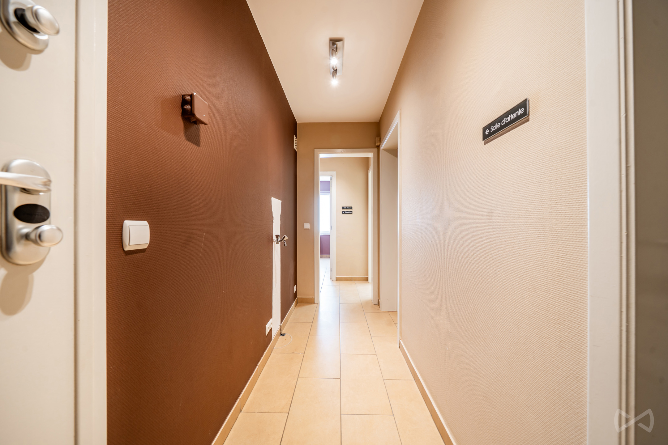 Appartement te koop in Ciney met 2 slaapkamers - foto 2