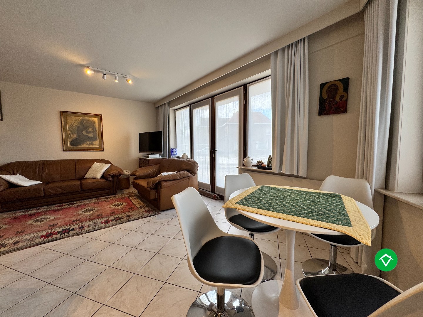 Gelijkvloers appartement met 2 slaapkamers in hartje Koekelare - foto 5