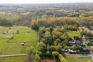 Ben je op zoek naar je eigen stukje natuurgebied waar je in alle rust kan genieten van je eigen stukje natuur?Dit prachtig natuurgebied, gelegen in...