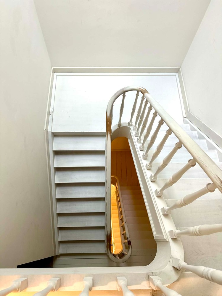 QUASI NIEUWBOUW 125 m2 MET 3 SLAAPKAMERS EN RUIM TERRAS OPEN ZICHT - foto 3