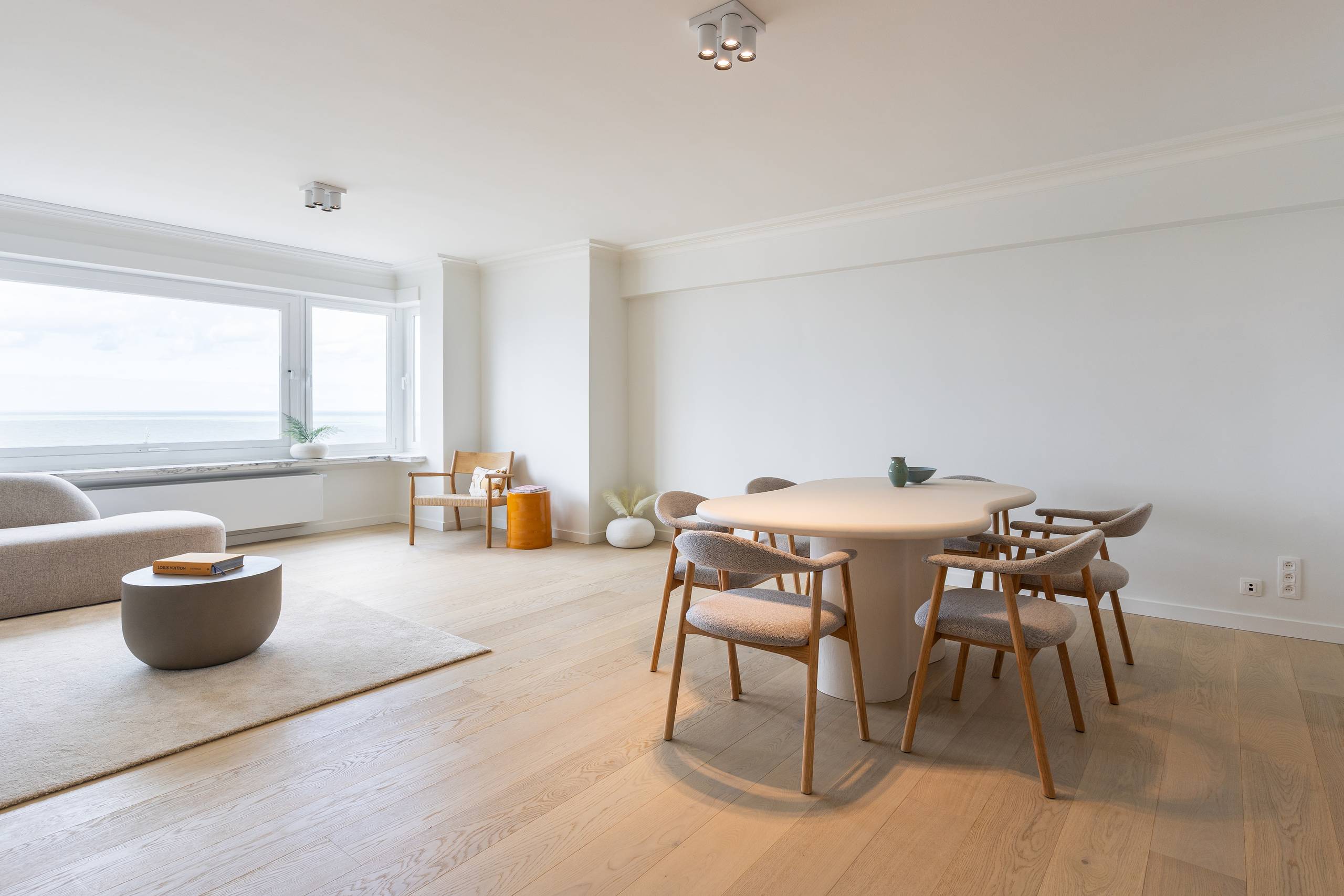 Exclusief appartement met frontaal zeezicht! - foto 1