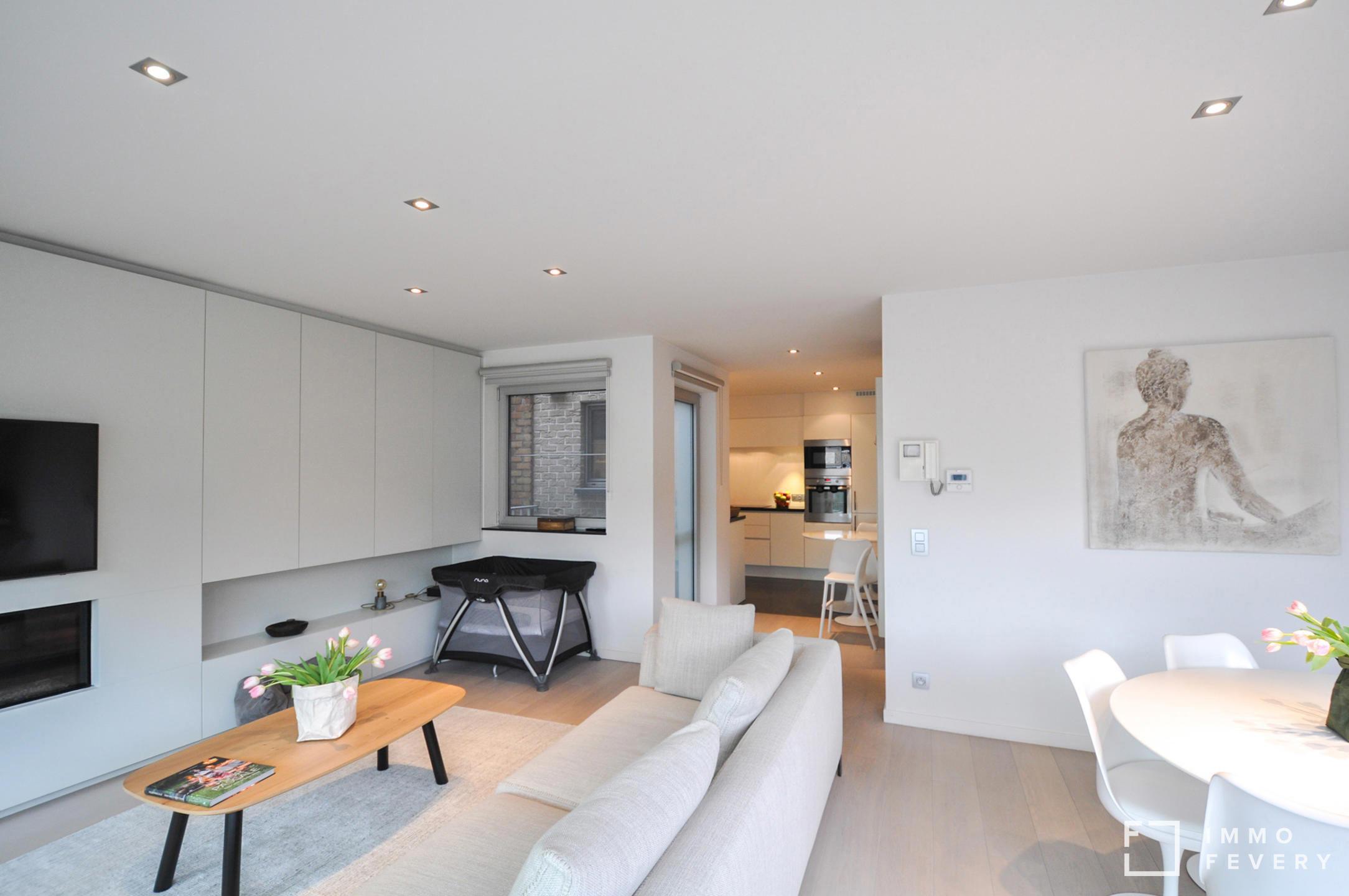 Zeer recent duplexappartement, centraal gelegen in Knokke.  - foto 3