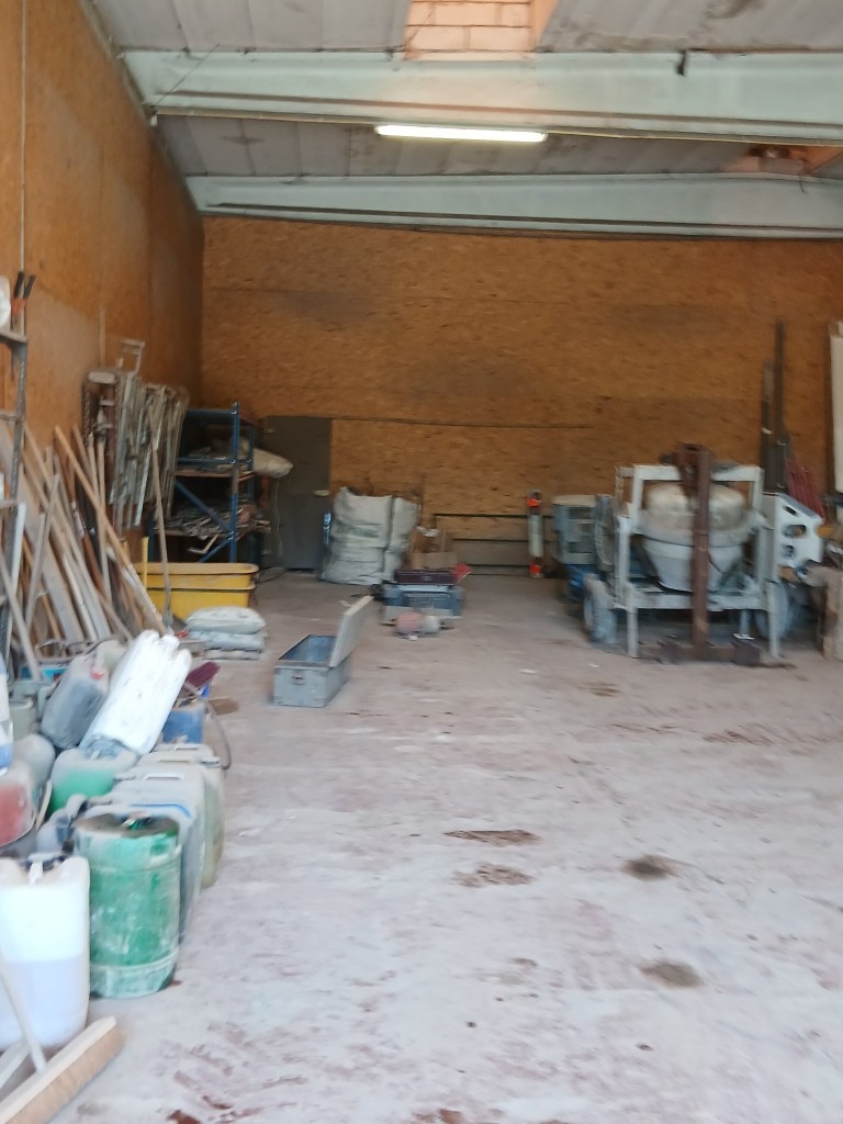 Industrieloods met grote inrijpoort | Spitaalstraat - foto 4
