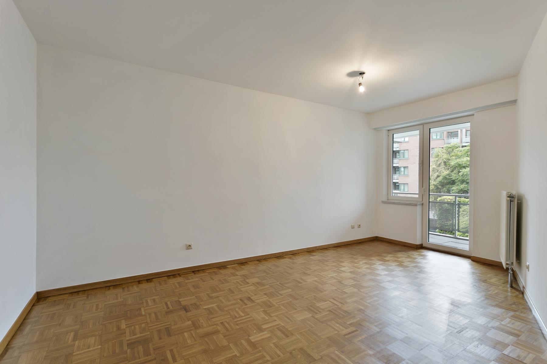 Zeer licht en aangenaam één-slaapkamerappartement - foto 4