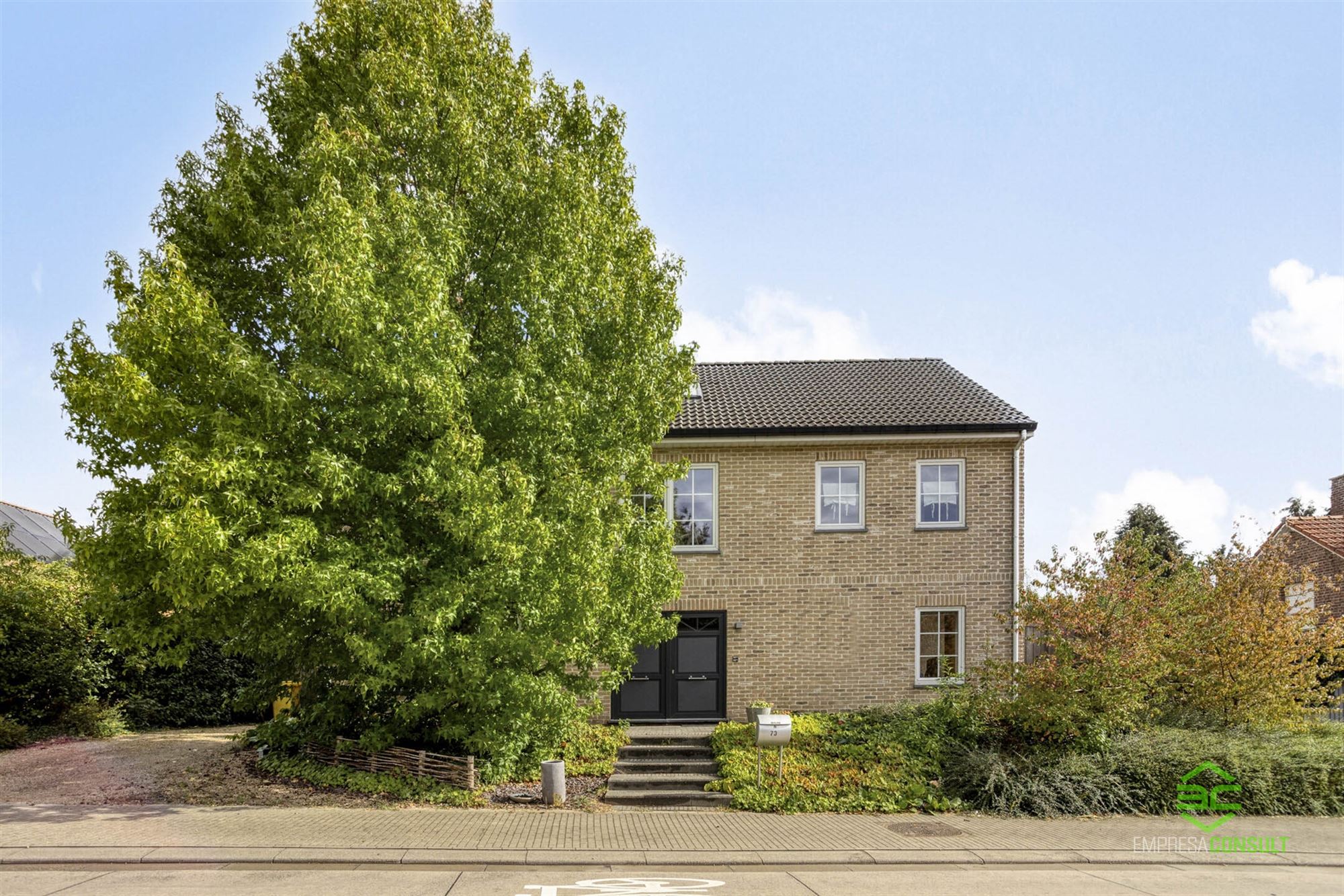 Ruime, energiezuinige woning met 5slpk en 3 badk te Hoeleden! - foto 3