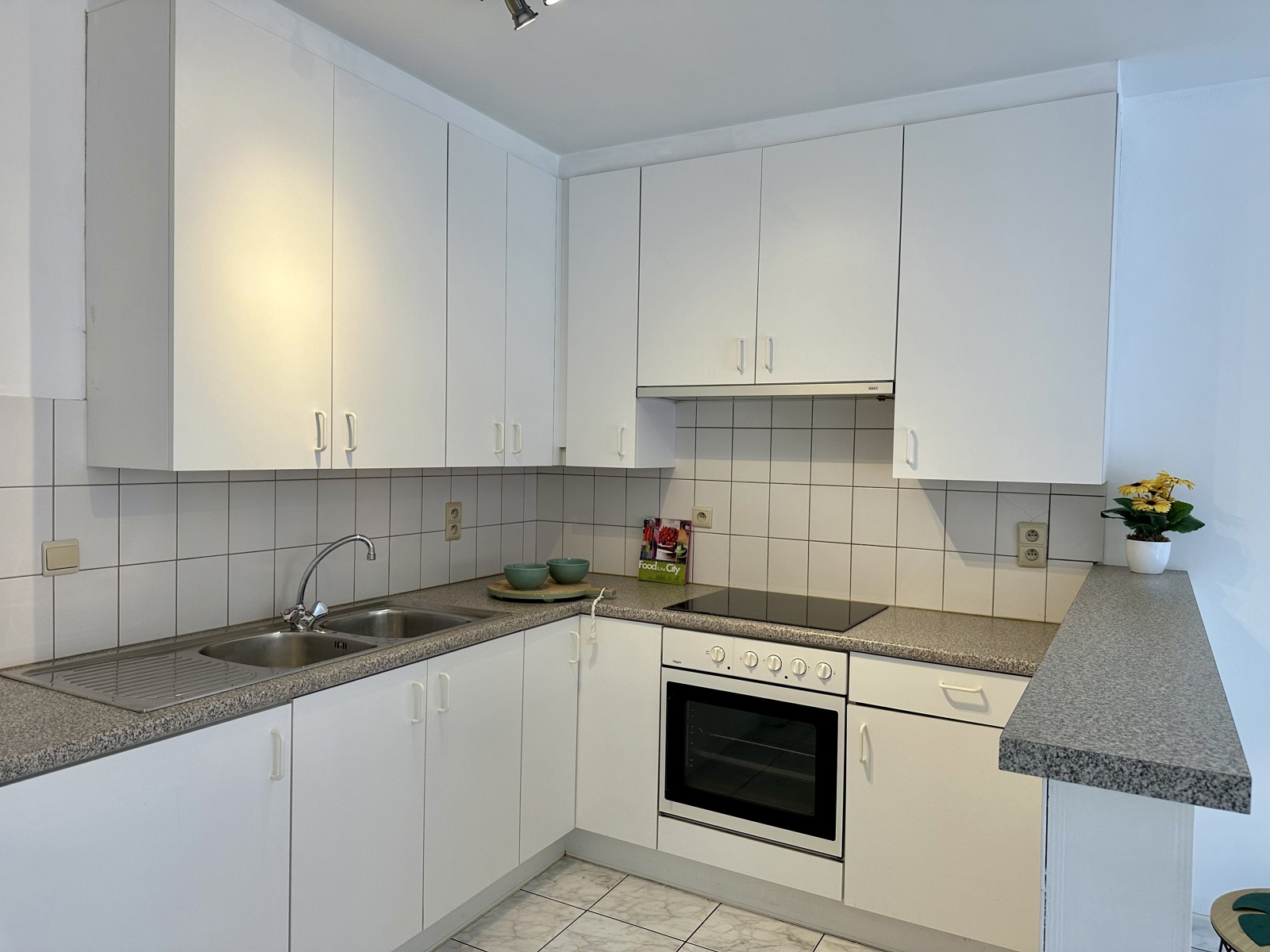Appartement à louer à Merelbeke avec 1 chambre - photo 2
