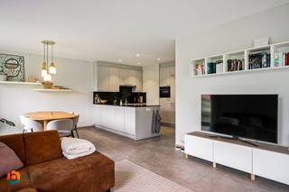 Op een unieke locatie te Heist-op-den-Berg bevindt zich dit nieuwbouw gelijkvloers appartement (BEN) met 2 slaapkamers en ruime zuid-gerichte tuin...