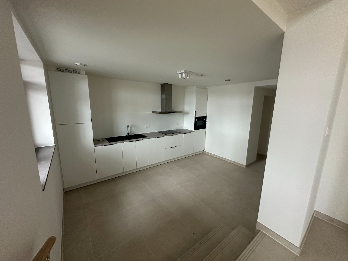 Ruim en lichtrijk appartement in nieuwe residentie te Evergem (1e verdieping) - foto 3