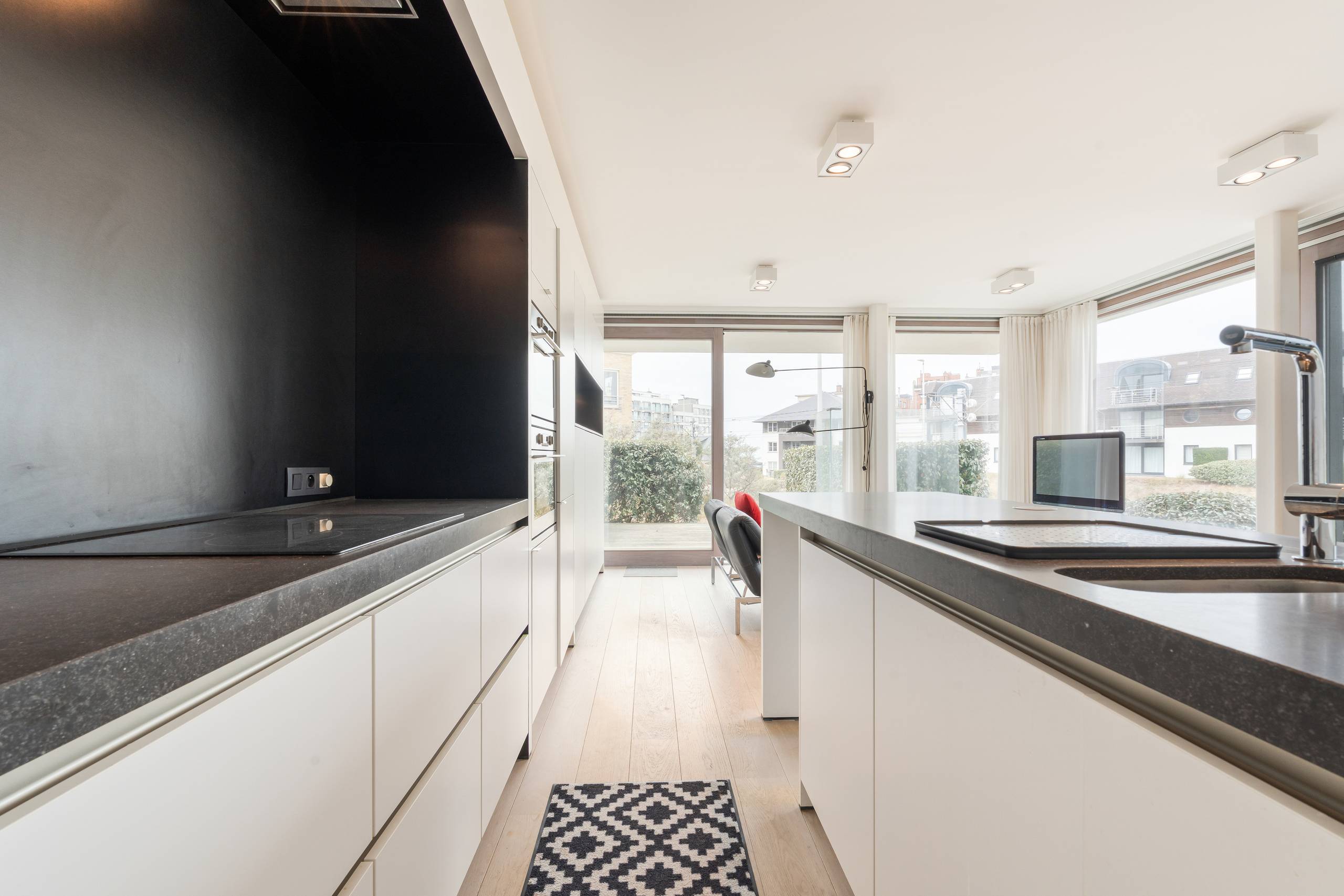 Luxe appartement van Rietveld in Sint-Idesbald te koop! - foto 4