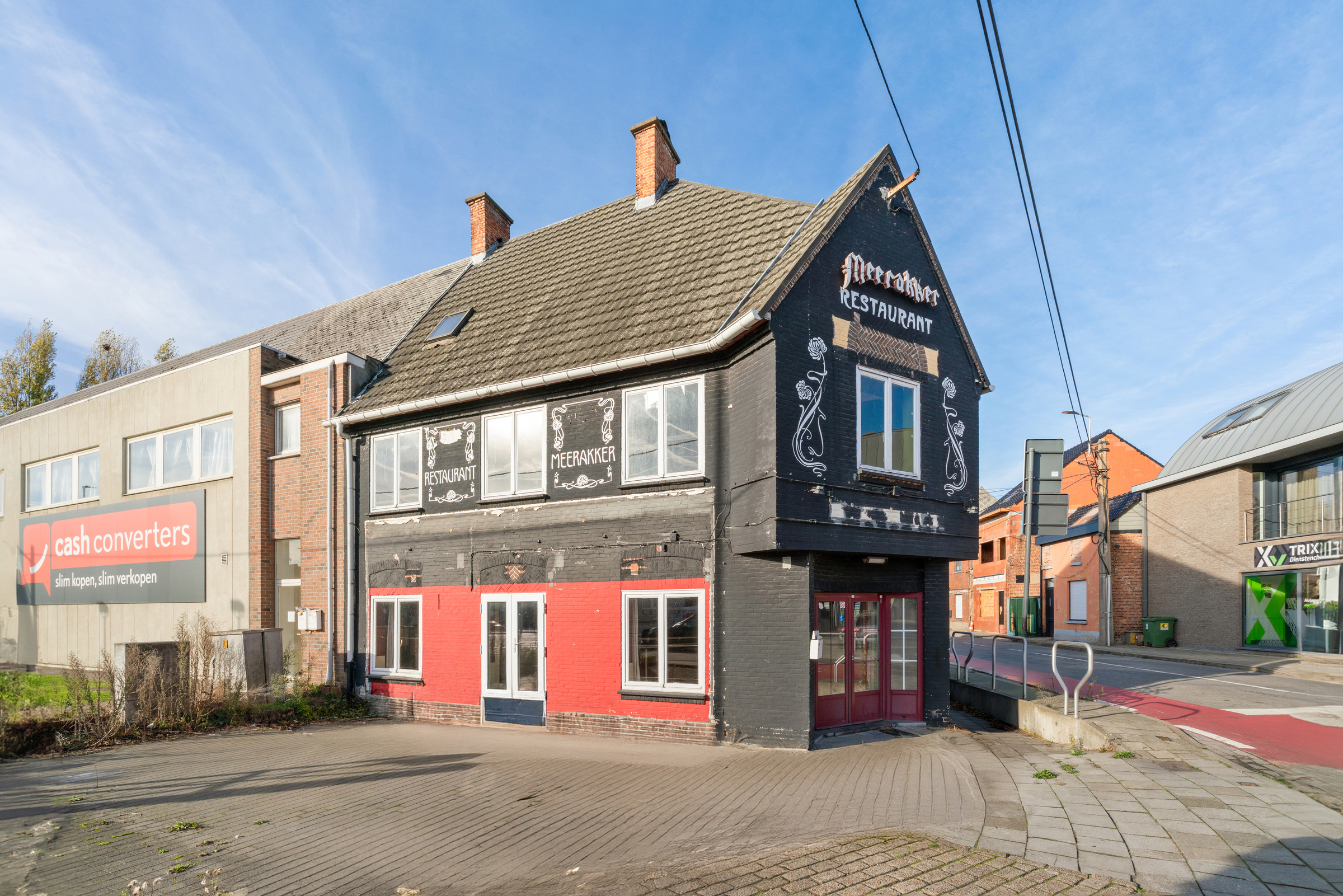 Handelspand met Woonst en Terras op Zichtbare Toplocatie - foto 1