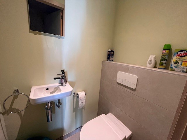 Mooi appartement met 1 slaapkamer in residentie met enorm zonneterras. Bouwjaar 2014. Erfpachtformule. - foto 5