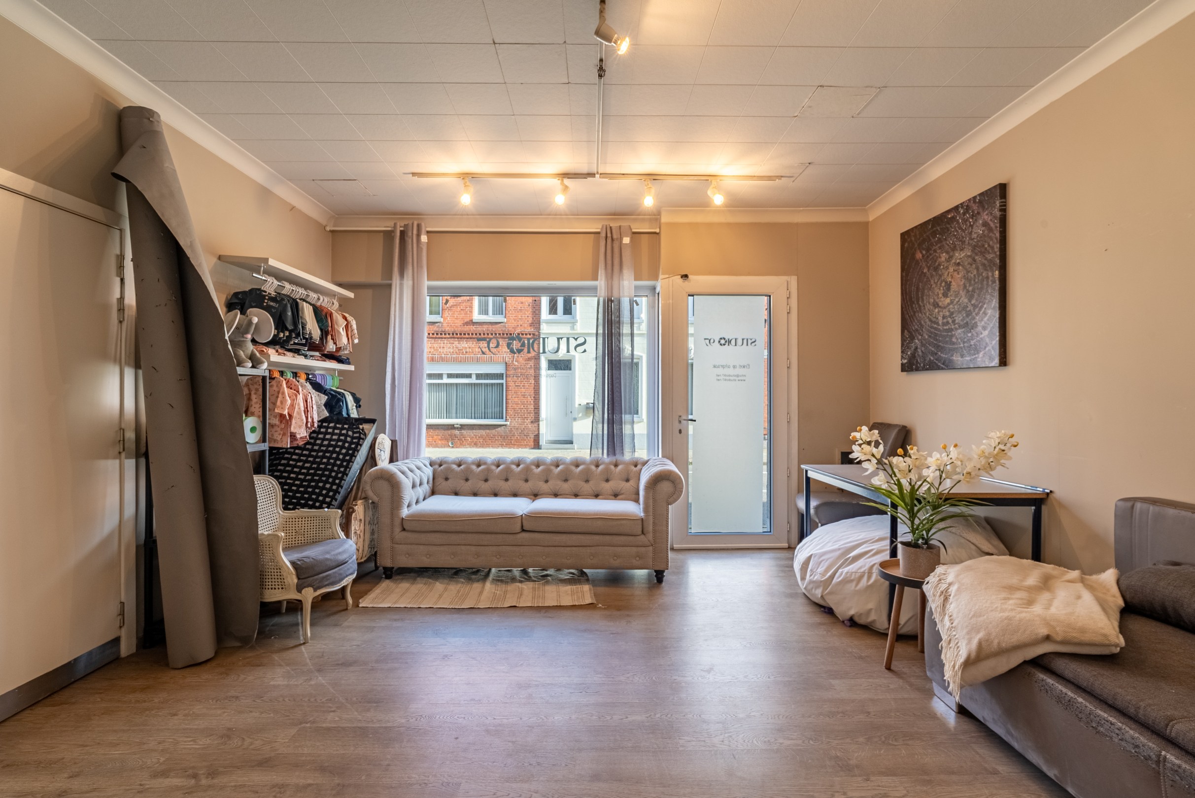 Zeer ruime woning met handel/praktijkruimte - foto 5