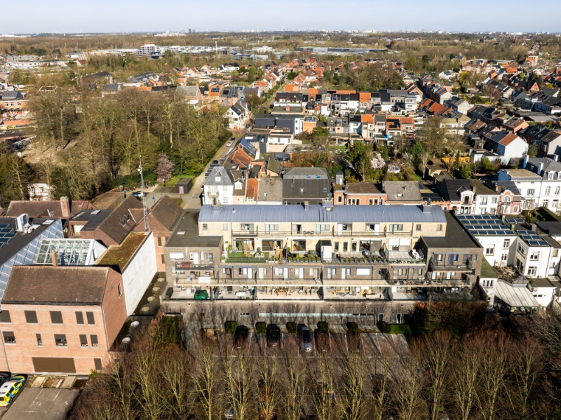 Zéér gunstig &amp; centraal gelegen dakappartement 190m2 met 4 SLK, onderg. garage &amp; ruime Z-gerichte terrassen - foto 5