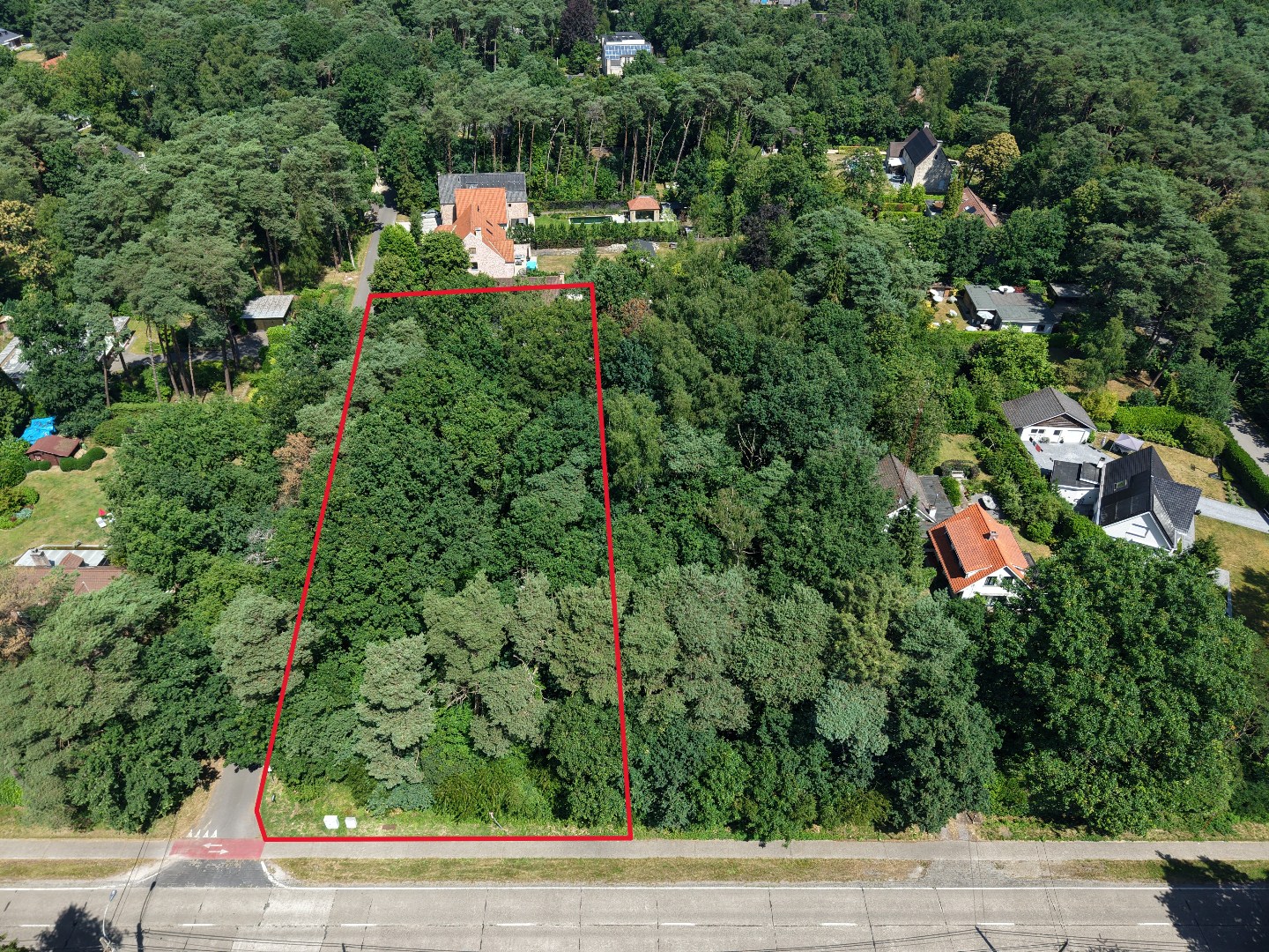 Bouwgrond voor open bebouwing – 1.533 m² in groene omgeving nabij centrum Sint-Antonius - foto 1