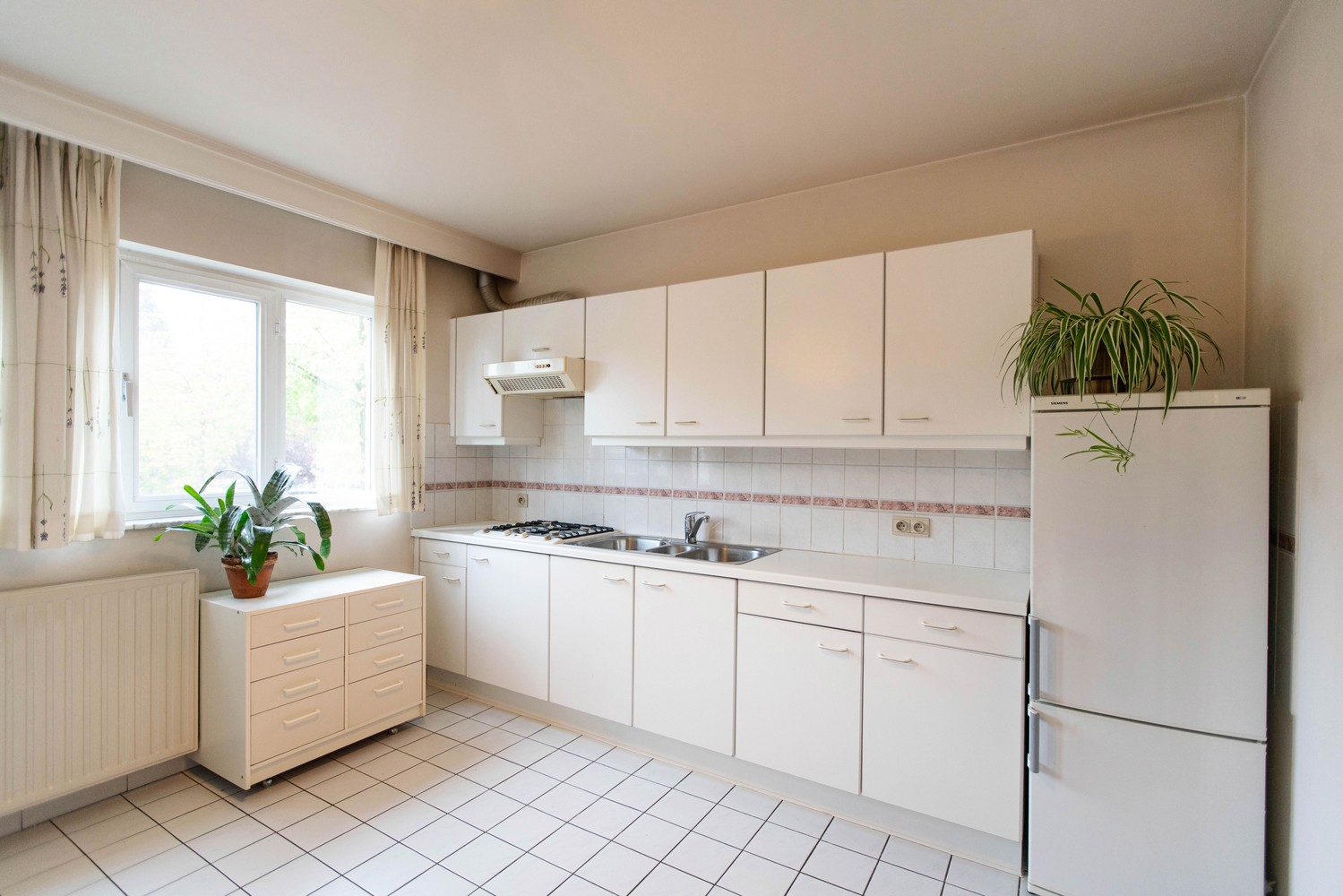 Appartement 3 chambres où chaleur et espace se rencontrent – EPC A - photo 3